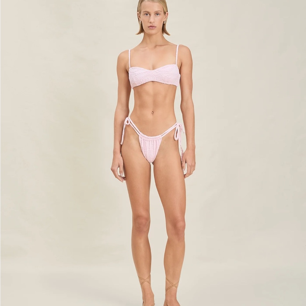 DEVON WINDSOR Bali bottom pink swirl